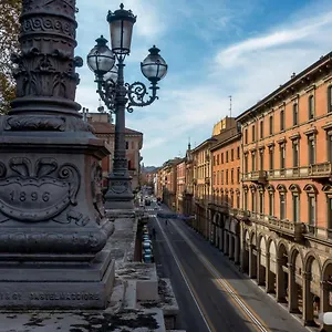  Appartamento Saragozza Italia